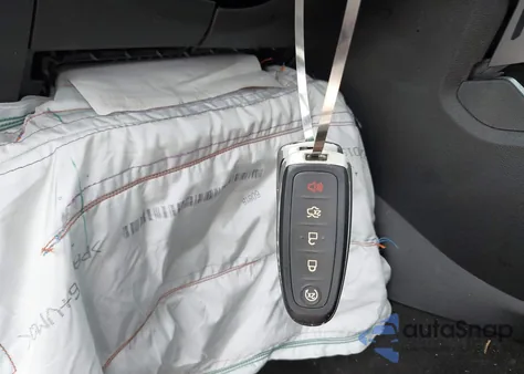 2019 Ford Escape Se z USA, uszkodzony, nr VIN 1FMCU0GD5KUA39524